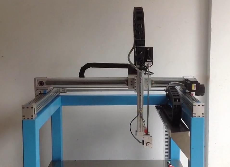 多軸 滑臺(tái)機(jī)械手設(shè)備 多軸 滑臺(tái)機(jī)械手設(shè)備